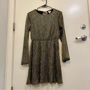 Xhilaration metallic sliver gold long sleeve dress size M
